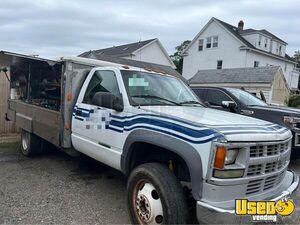 2002 Chevrolet 3500 HD Lunch Serving Food Truck | Catering Truck for Sale in Connecticut!