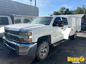 2016 Chevrolet Silverado Lunch Serving Food Truck Mobile Vending Unit for Sale in Florida!