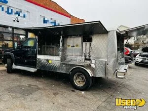 2006 10' GMC Sierra Lunch Serving Hotshot Food Truck Canteen Truck Mobile Food Catering Unit for Sale in New York!