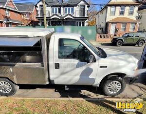 Ford F350 Lunch Serving Food Truck Hotshot Canteen Truck for Sale in New York!