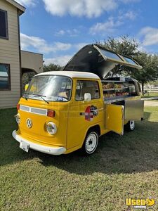 Vintage - 1976 14' Volkswagen T2 Van | Lunch Serving Food Truck for Sale in Texas!
