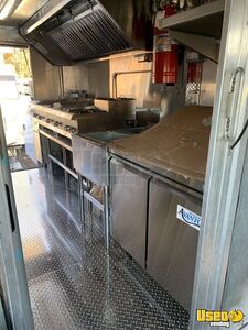 M-line Step Van Kitchen Food Truck All-purpose Food Truck Backup Camera Virginia for Sale