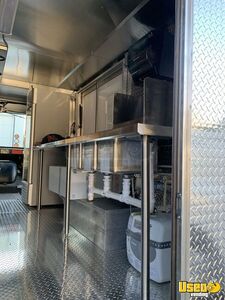 M-line Step Van Kitchen Food Truck All-purpose Food Truck Diamond Plated Aluminum Flooring Virginia for Sale