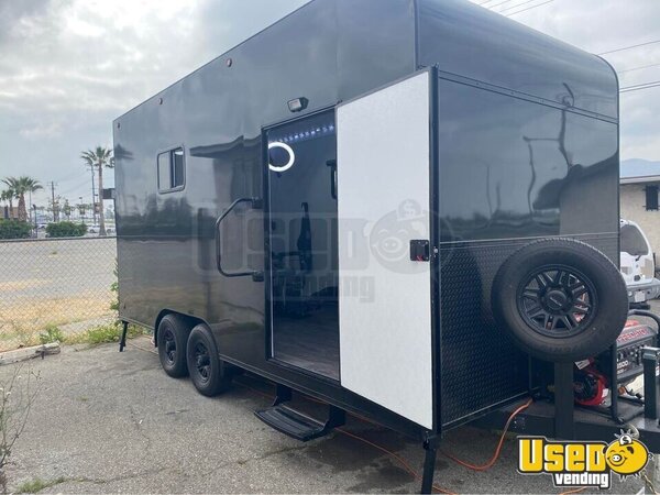 Mobile Barbershop Trailer Mobile Hair & Nail Salon Truck California for Sale