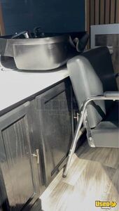 Mobile Barbershop Trailer Mobile Hair & Nail Salon Truck Interior Lighting Florida for Sale