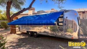 Vintage - 1974 Airstream Overlander Mobile Boutique and Art Gallery Trailer with Bathroom for Sale in Arizona!