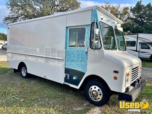 Chevrolet Grumman Olson Step Van Mobile Boutique-Fashion Truck for Sale in Florida!