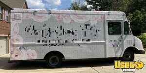 Remodeled - Chevrolet P30 Step Van Mobile Boutique Fashion Truck for Sale in Georgia!