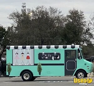 Cute Interior Remodel - 21’ Chevrolet Step Van Mobile Mechanic/ Boutique Shop for Sale in Texas!