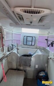 Mobile Dog Grooming Trailer Pet Care / Veterinary Truck Additional 1 Nevada for Sale