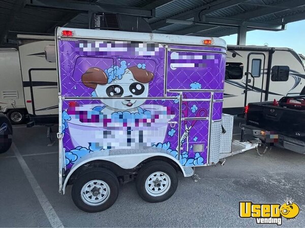 Mobile Dog Grooming Trailer Pet Care / Veterinary Truck Nevada for Sale