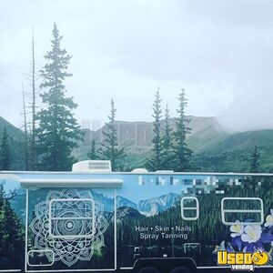 2005 Forest River Rockwood 26' Hair Salon and Spa Trailer with Full Bathroom for Sale in Colorado!