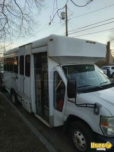 Ready to Go 2009 - Ford F450 Super Duty Mobile Hair Salon Truck for Sale in New York!