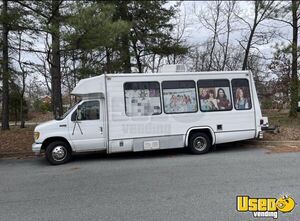 Versatile - Ford E350 Mobile Hair Salon | Mobile Business Unit for Sale in Virginia!