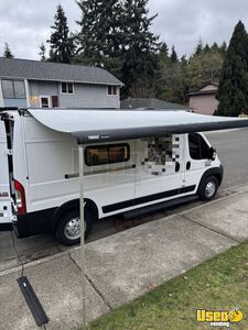 LOW MILES! 2021 Ram Promaster Luxury Mobile Hair Salon Truck Mobile Barbershop for Sale in Washington!