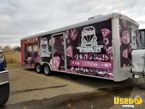 Mobile Hair Salon Trucks For Sale