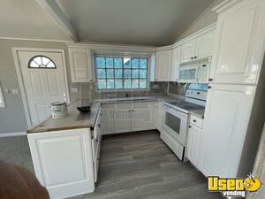 Mobile Home Tiny Home On Wheels Electrical Outlets California for Sale