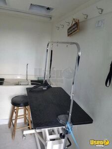 Mobile Pet Grooming Trailer Pet Care / Veterinary Truck Breaker Panel Texas for Sale