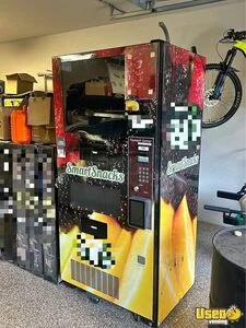 Healthy Seaga Snack and Cold Drink Combo Vending Machine For Sale in Texas!