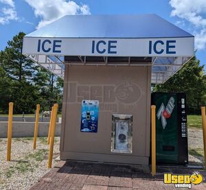 2023 Polar Station Hoshizaki Model KM-1900SAJ Bagged Ice Vending Machine For Sale in Missouri!