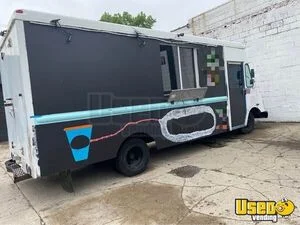 1998 Ford P30 Step Van Mobile Home / Mobile Business Unit with Restroom for Sale in Michigan!