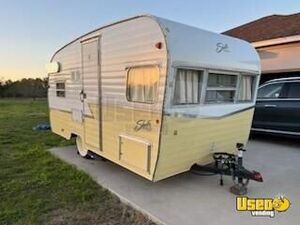 2016 Shasta Airflyte Mobile Photobooth Camper Trailer | Mobile Business Unit for Sale in Texas!