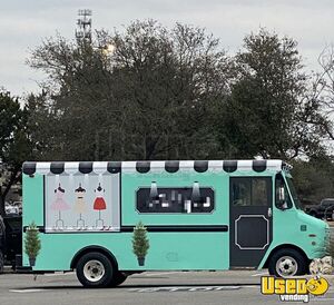 Cute Interior Remodel - 21’ Chevrolet Step Van Mobile Mechanic/ Boutique Shop for Sale in Texas!