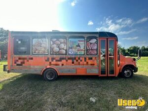 2017 Ford E450 Mobile Business Vehicle Empty Delivery Truck for Conversion for Sale in Texas!