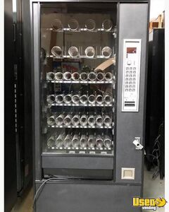 Other Snack Vending Machine 11 California for Sale