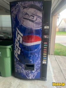 Other Snack Vending Machine 2 Texas for Sale