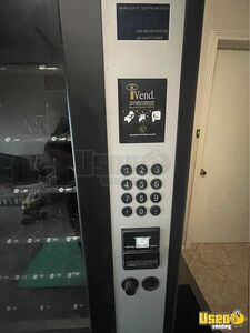 Other Snack Vending Machine 3 Texas for Sale
