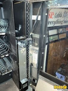 Other Snack Vending Machine 4 Ontario for Sale