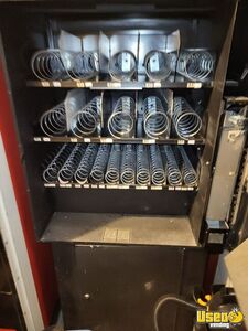 Other Snack Vending Machine 8 Ontario for Sale