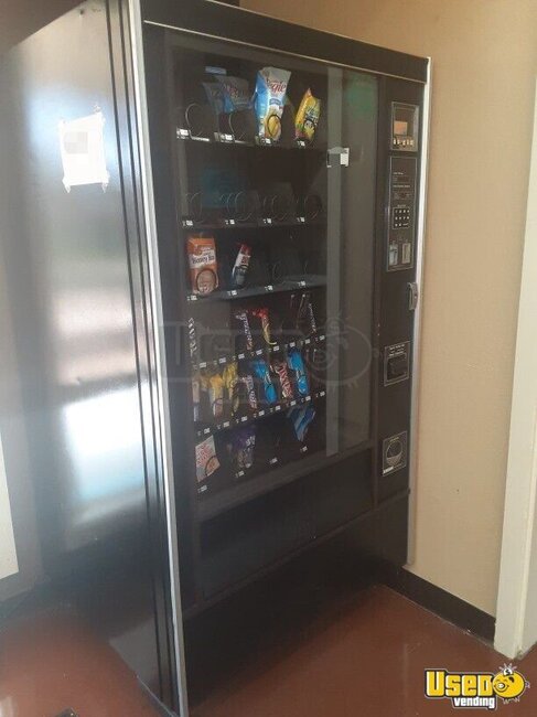 Other Snack Vending Machine California for Sale