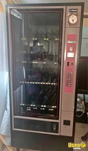 Polyvend Glass Front Snack and Cookies Vending Machine For Sale in Florida!