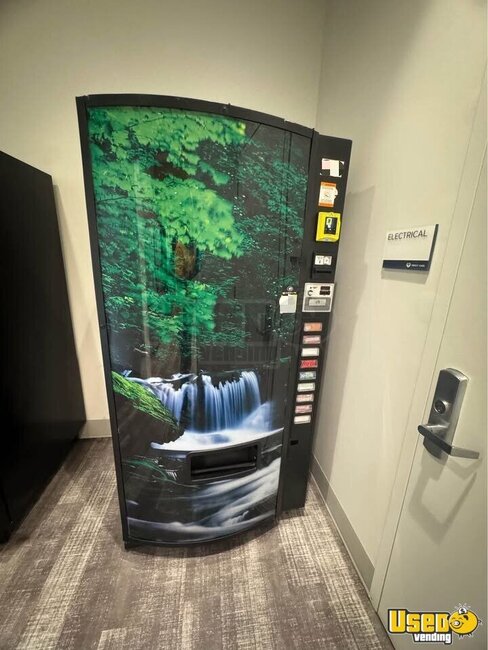 Other Snack Vending Machine Georgia for Sale