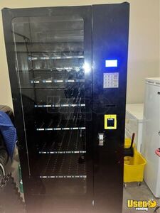 (2021 Zhongda Smart Glass Front 5 Wide Snack Vending Machine For Sale in Georgia!