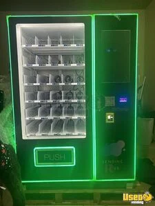 Glass Front Snack or Retail Business Vending Machine with GREEN LED LIGHTS For Sale in Illinois!
