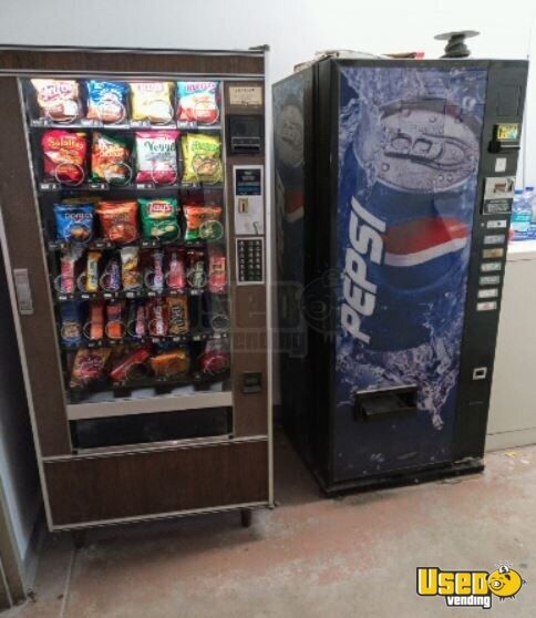 Other Snack Vending Machine Kansas for Sale
