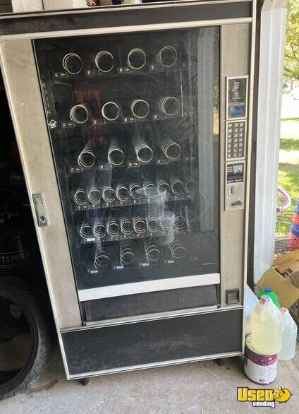 Other Snack Vending Machine New Jersey for Sale