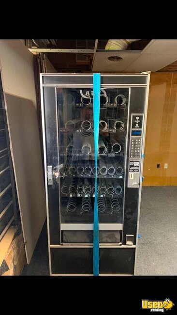 Other Snack Vending Machine Oklahoma for Sale
