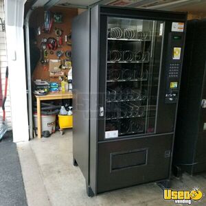 (1)2020 Fuji Electric Snack (1) Fuji Soda and 1 Crane Combo Vending Machine For Sale in Oklahoma!