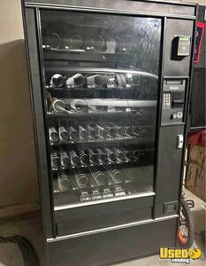 2000 Automatic Products snackshop 123A Snack Vending Machine For Sale in Texas!