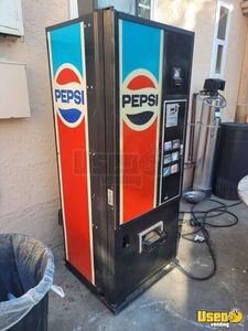 Other Soda Vending Machine 3 California for Sale