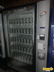 Other Soda Vending Machine 4 California for Sale