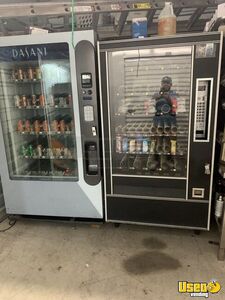 Other Soda Vending Machine 8 California for Sale