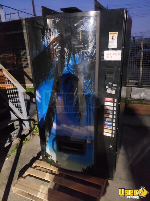 Other Soda Vending Machine New York for Sale