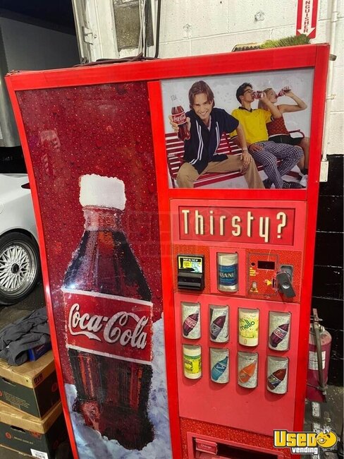 Other Soda Vending Machine New York for Sale