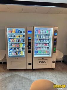 (8) 2024 Duravend Vending Machines 4 Drink 4 Snack Vending Machines For Sale in Texas!