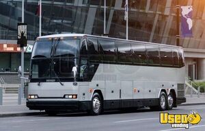 Ready to Work - 1993 Prevost H3-40 Limo Party Bus | Luxurious Bus for Sale in Missouri!